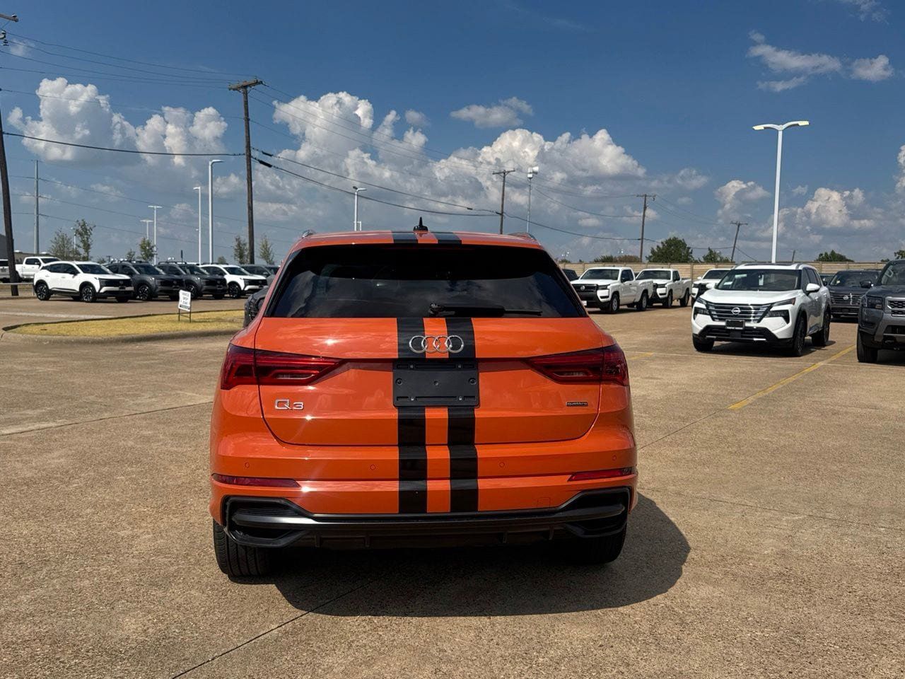 Used 2022 Audi Q3 2.0T Premium Plus w/ Premium Plus Package AWD/4WD image 17