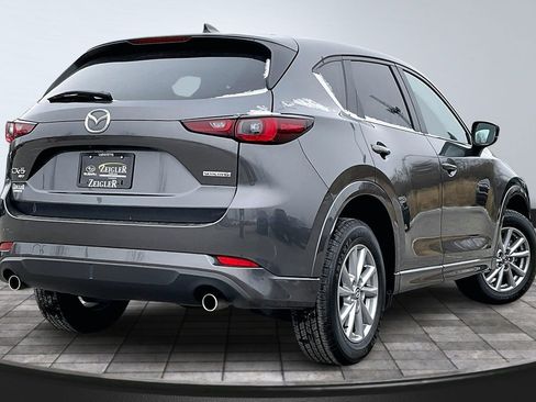 Used 2024 MAZDA CX-5 AWD 2.5 S w/ Preferred Package image 2