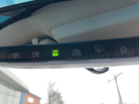 Used 2017 Subaru Outback 2.5i Limited w/ Popular Package #5 image 13