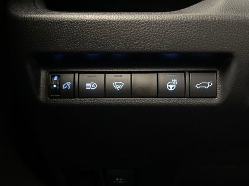 Certified 2022 Toyota RAV4 TRD Off-Road image 28