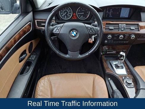 Used 2010 BMW 528i xDrive Sedan image 3