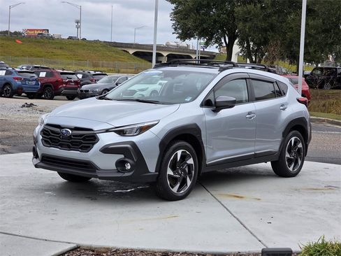 Certified 2025 Subaru Crosstrek 2.5i Limited w/ Popular Package #3A image 7