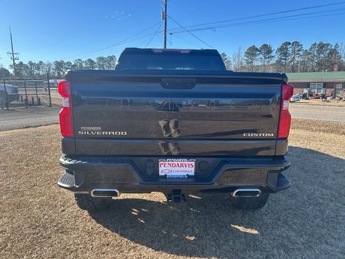 Used 2019 Chevrolet Silverado 1500 Custom Trail Boss w/ Custom Convenience Package image 10