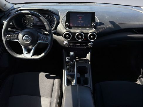 Used 2021 Nissan Sentra SV FWD image 15