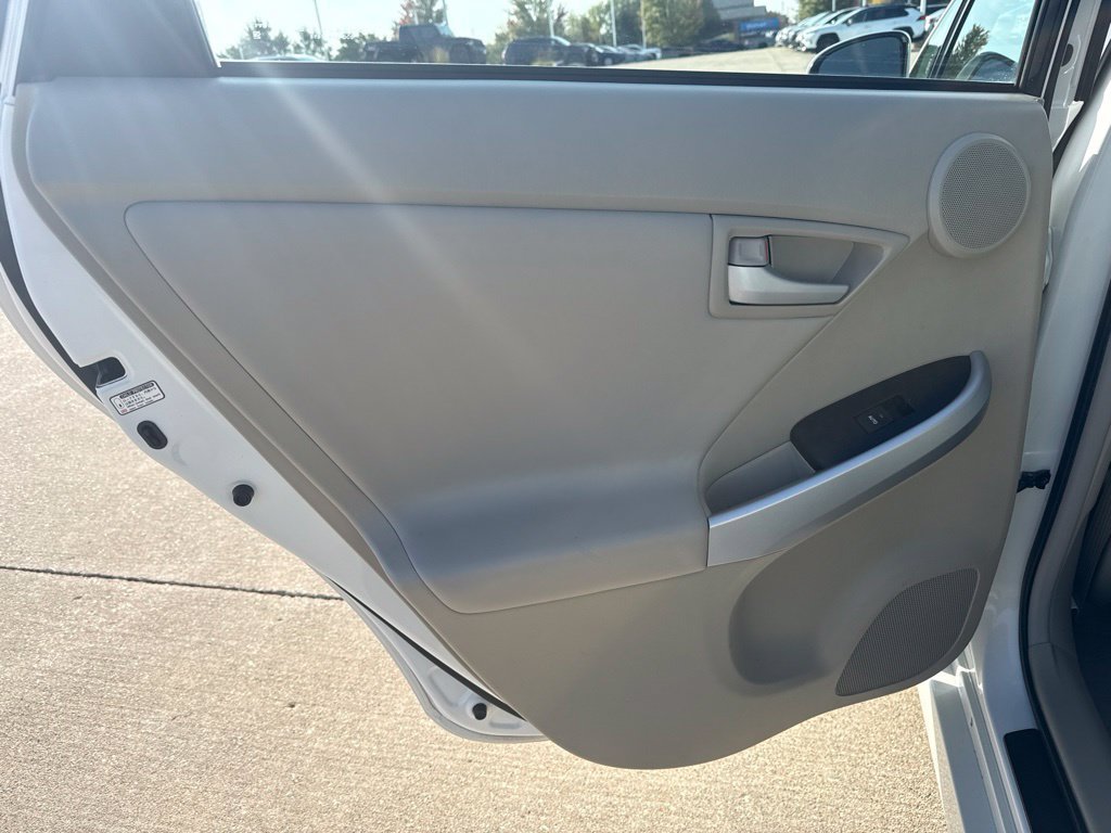 Used 2010 Toyota Prius Four w/ Solar Roof Pkg FWD image 18