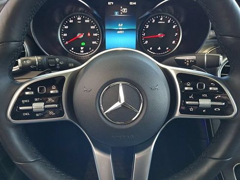 Used 2021 Mercedes-Benz GLC 300 4MATIC image 22