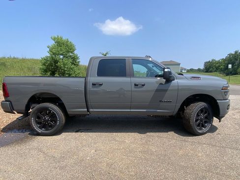 New 2026 RAM 2500 Big Horn AWD/4WD image 37