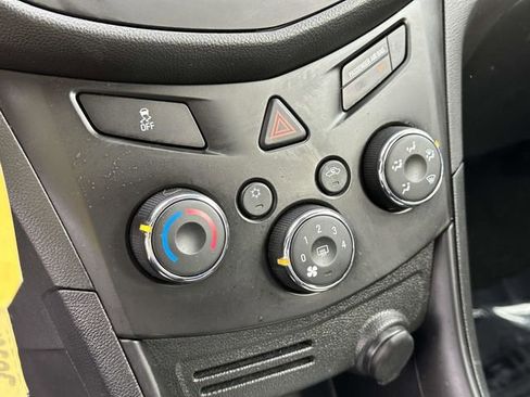 Used 2016 Chevrolet Trax LS image 6