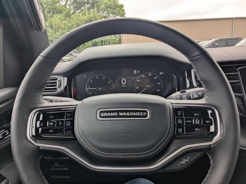 New 2026 Jeep Grand Wagoneer Summit w/ Rear Seat Video Group I AWD/4WD image 26