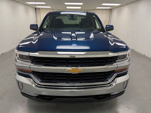 Used 2019 Chevrolet Silverado 1500 LT w/ All Star Edition AWD/4WD image 7
