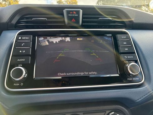 Used 2025 Nissan Versa SV FWD image 22