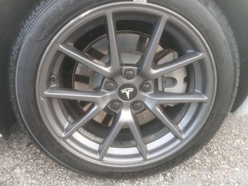 Used 2021 Tesla Model 3 Standard Range Plus image 33