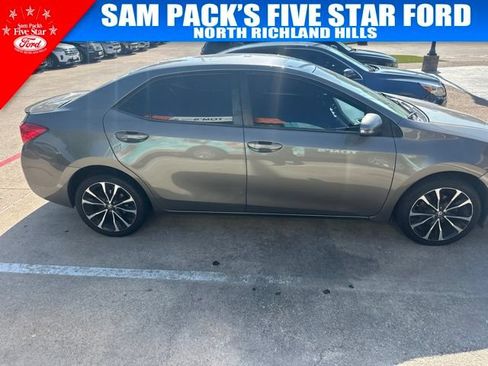 Used 2019 Toyota Corolla SE FWD image 7