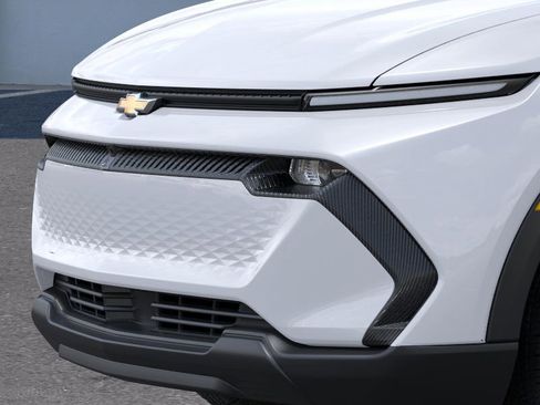 New 2026 Chevrolet Equinox EV LT w/ Comfort Package image 13