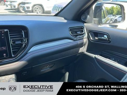 Used 2025 Dodge Durango R/T AWD/4WD image 27