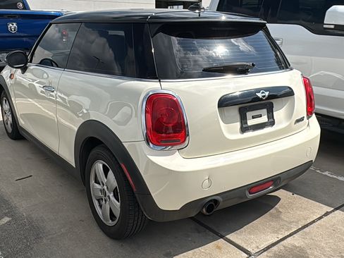 Used 2016 MINI Cooper 2-Door Hardtop FWD image 4
