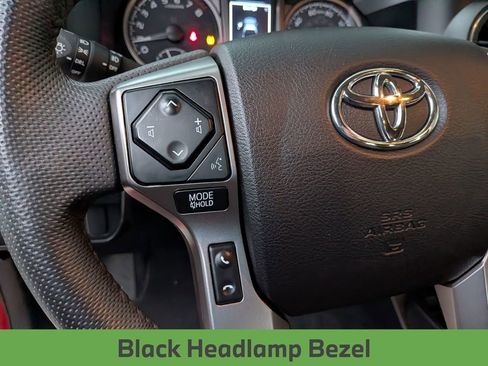 Used 2022 Toyota Tacoma SR5 image 17