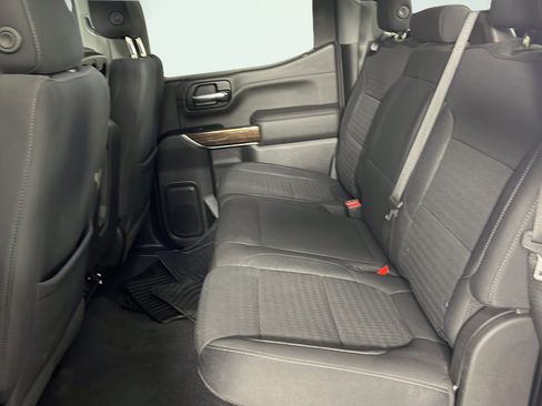 Used 2022 GMC Sierra 1500 SLE w/ Driver Alert Package II AWD/4WD image 12
