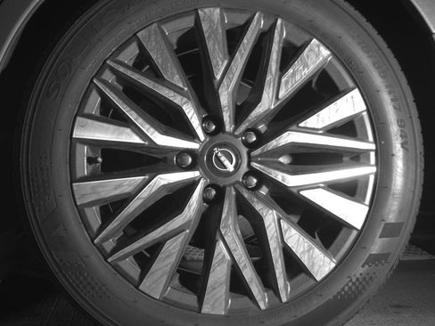 Used 2025 Nissan Altima 2.5 SV image 14