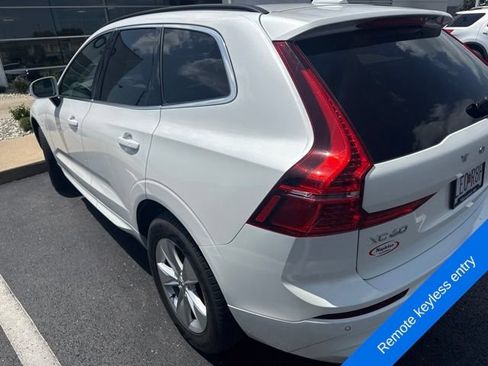Used 2022 Volvo XC60 B5 Momentum AWD/4WD image 7