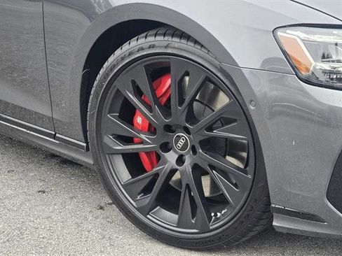 New 2025 Audi S8 image 32