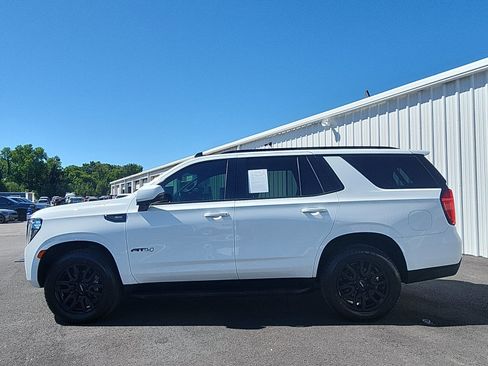 Used 2021 GMC Yukon AT4 w/ Rear Media and Nav Package AWD/4WD image 2