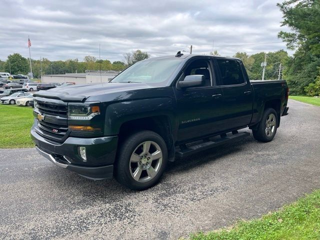 Used 2018 Chevrolet Silverado 1500 LT w/ All Star Edition AWD/4WD image 7
