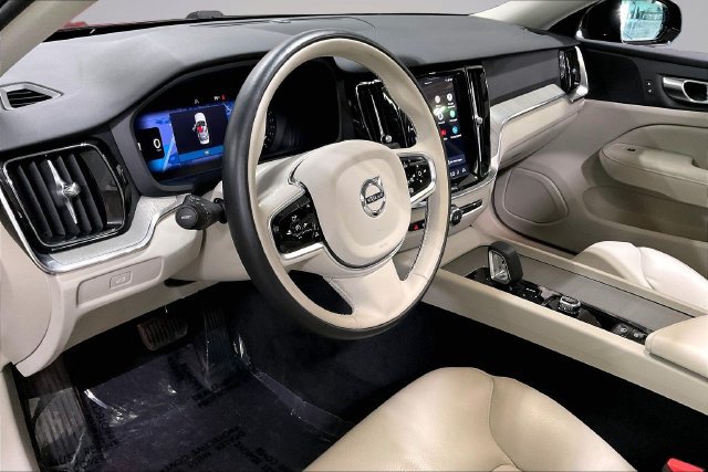 Certified 2025 Volvo S60 B5 Plus FWD image 16