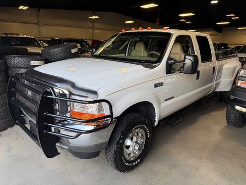 Used 2002 Ford F350 Lariat AWD/4WD image 40