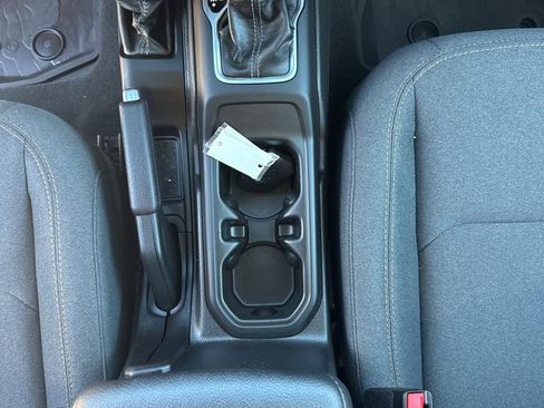 Used 2024 Jeep Wrangler Unlimited Sport AWD/4WD image 33