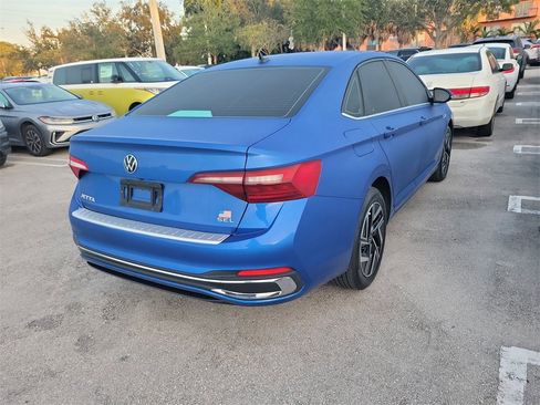 Used 2022 Volkswagen Jetta SEL image 6