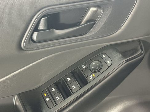 Certified 2026 Nissan Rogue S FWD image 13