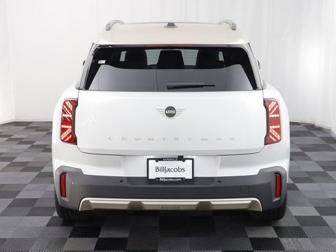 Certified 2025 MINI Cooper Countryman S w/ Comfort Package Max image 16