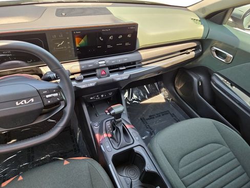 Certified 2025 Kia K4 GT-Line Turbo FWD image 21