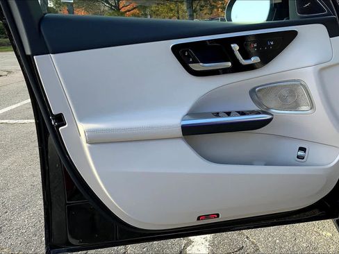 New 2026 Mercedes-Benz C 300 4MATIC Sedan image 14