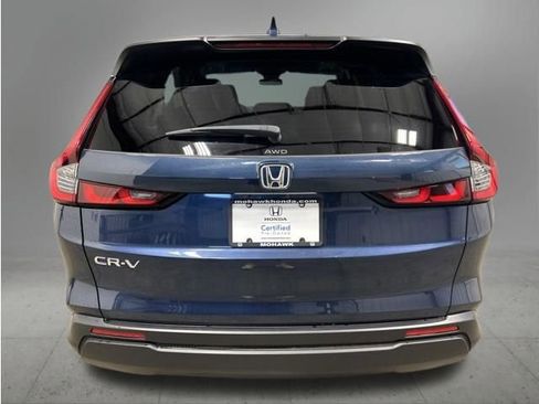 Certified 2025 Honda CR-V EX image 5