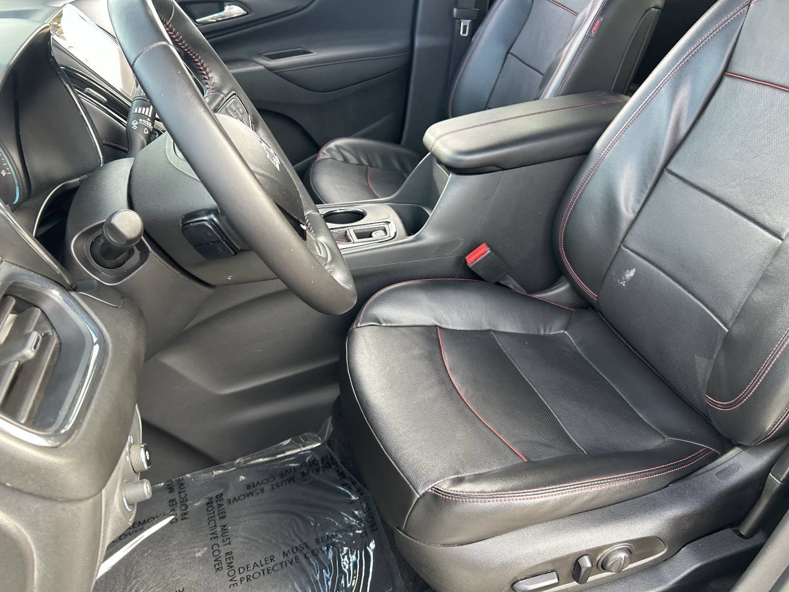 Used 2022 Chevrolet Equinox RS w/ RS Leather Package FWD image 23
