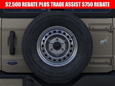 New 2025 Ford Bronco 4-Door image 24