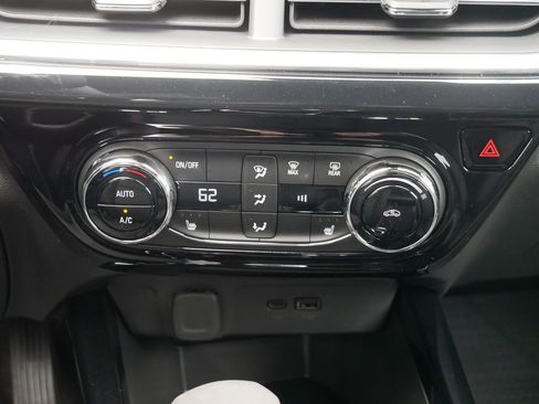 New 2026 Chevrolet Trax RS w/ Driver Confidence Package FWD image 23