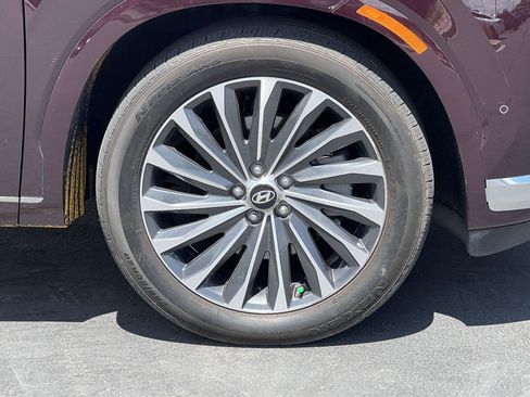 Certified 2024 Hyundai Palisade Calligraphy AWD/4WD image 16