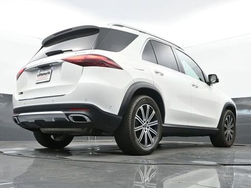 Used 2024 Mercedes-Benz GLE 350 4MATIC image 11