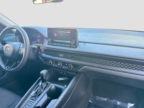 Certified 2024 Honda Accord LX image 31