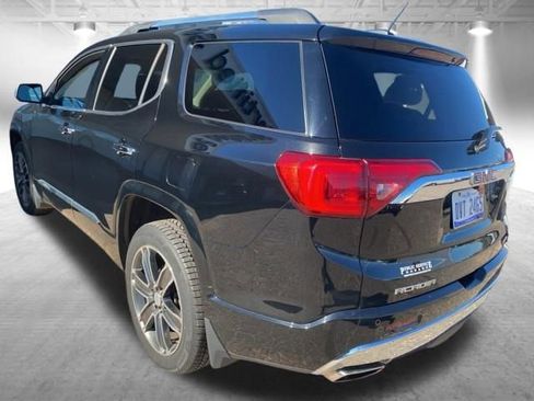 Used 2018 GMC Acadia Denali w/ Technology Package AWD/4WD image 7