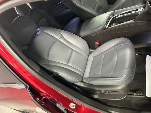 Used 2023 Buick Enclave Essence w/ LPO, Floor Liner Package image 25