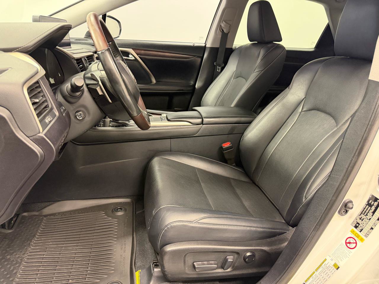 Used 2020 Lexus RX 350 FWD w/ Premium Package image 4