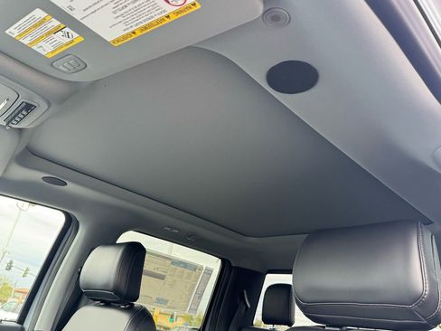 New 2026 Ford F250 Lariat w/ Black Appearance Package image 8