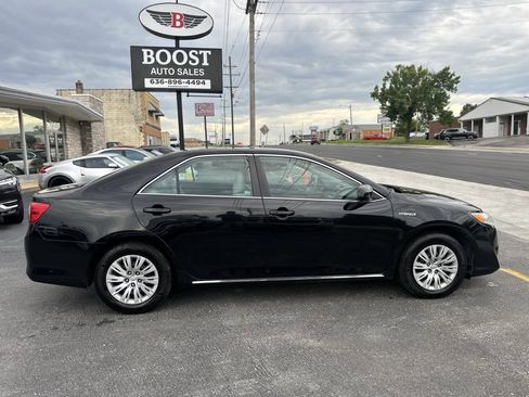 Used 2014 Toyota Camry LE FWD image 8