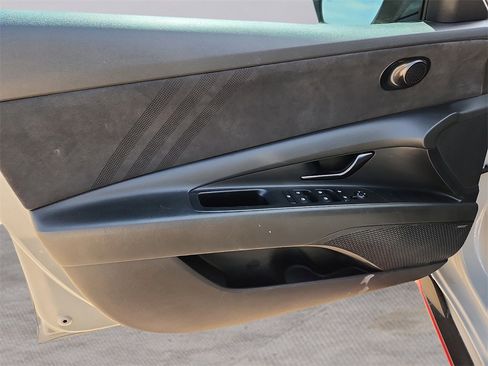 Used 2023 Hyundai Elantra N image 14