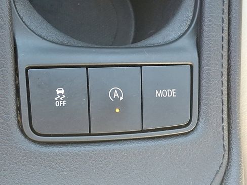 Certified 2021 Cadillac XT4 Premium Luxury w/ Cold Weather Package image 22