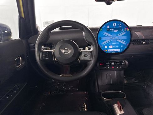 Used 2025 MINI Cooper S image 30